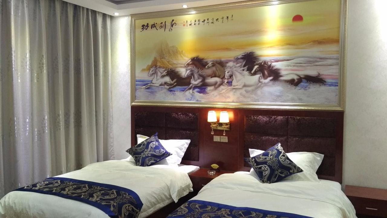 Hanggong Holiday Hotel Kunming Zewnętrze zdjęcie